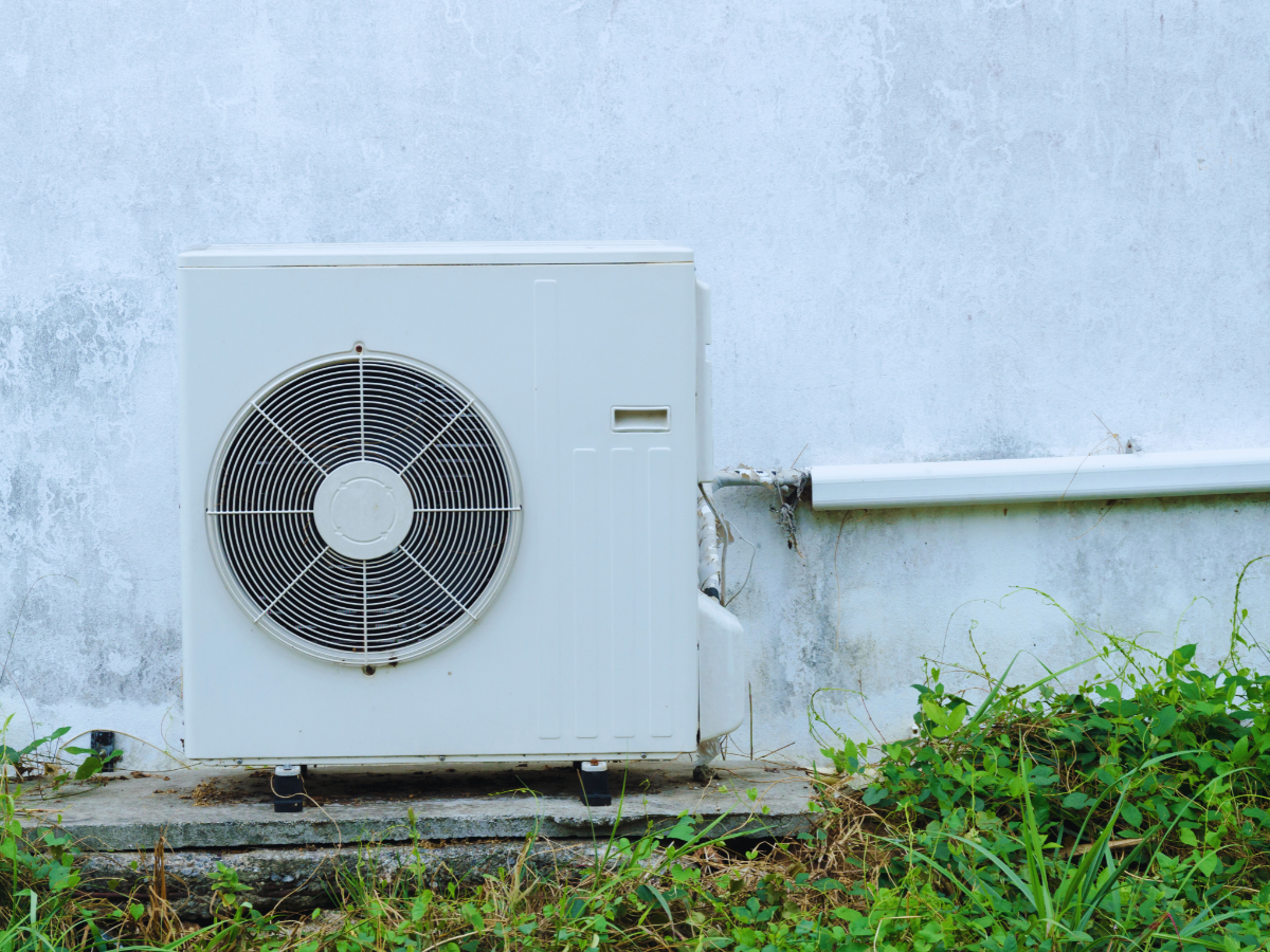 Old long lasting heat pump thats needs to be replaced