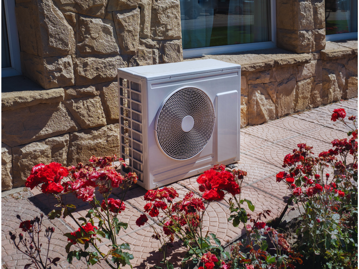 Heat pump outside Pensacola home