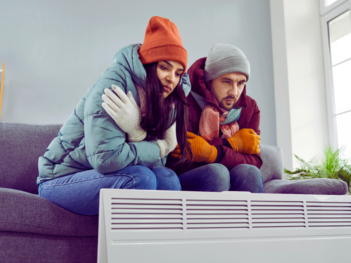 couple freezing because of heater problems